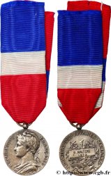 V REPUBLIC Médaille d’honneur du travail, Ministère des affaires sociales