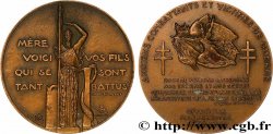 FUNFTE FRANZOSISCHE REPUBLIK Médaille, Anciens combattants et victimes de guerre, offert par le ministre André Bord