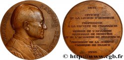SCIENCES & SCIENTIFIQUES Médaille, Raymond Delaby