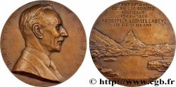 SCIENCE & SCIENTIFIC Médaille, Docteur Georges Labey