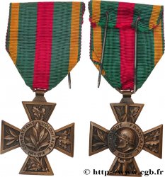 III REPUBLIC Médaille, Croix du combattant volontaire 1914-1918 AU