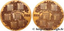 V REPUBLIC Médaille calendrier, Vivez l’année avec les fleurs