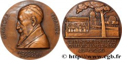 LITTÉRATURE : ÉCRIVAINS/ÉCRIVAINES - POÈTES Médaille, Anatole France