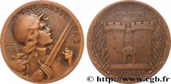 TROISIÈME RÉPUBLIQUE Médaille commémorative de la bataille de Verdun SUP