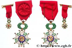 CINQUIÈME RÉPUBLIQUE Légion d’Honneur - Officier avec sa miniature en or