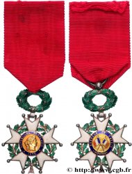 TROISIÈME RÉPUBLIQUE Légion d’Honneur - Chevalier