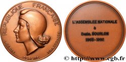 V REPUBLIC Médaille, Offert à Daniel Bourlon