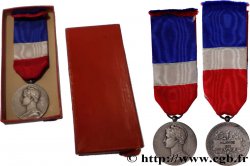 IV REPUBLIC Médaille d’honneur du travail, Ministère du travail et de la sécurité sociale