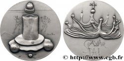 ARTISTS : MUSICIANS, PAINTERS, SCULPTORS Médaille, Salvator Dali, Couronne de lait