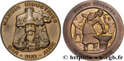 CINQUIÈME RÉPUBLIQUE Médaille, Manoir Industries, Portes ouvertes