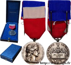 V REPUBLIC Médaille d’honneur du Travail, Ministère de la Guerre 