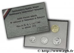 MADAGASCAR Boîte FDC 1, 2, 5, 10 et 20 Francs 1970 Paris SPL 