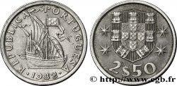 PORTUGAL 2 1/2 Escudos emblème / voilier 1982 