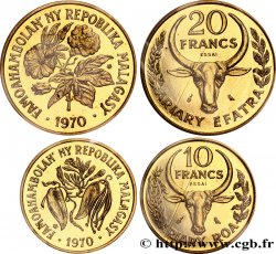 MADAGASKAR Essai de 10 et 20 Francs - 2 Ariary buffle / fleurs 1970 Paris