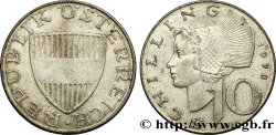AUSTRIA 10 Schilling blason / femme du Wachau, région bordant le Danube 1970  XF 