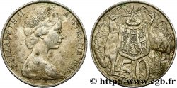 AUSTRALIE 50 Cents Elisabeth II / émeu et kangourou de part et d’autre d’un écu 1966  TTB+ 