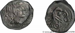 CARNUTES (Région de la Beauce) Bronze à l aigle et au fleuron