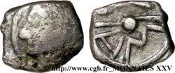 ELYSIQUES (oppidum of Ensérune) Obole au bucrane, AM sans rayon