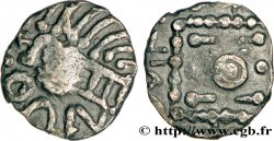 ANGLO-SAXONS Sceat à la tête en porc-épic à gauche, VERNVS TTB