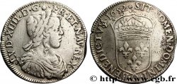 LOUIS XIV LE GRAND OU LE ROI SOLEIL Demi-écu à la mèche longue 1652 Riom TB+