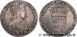 LOUIS XIV LE GRAND OU LE ROI SOLEIL Écu de Navarre, portrait à la mèche longue 1652 Saint-Palais TTB+