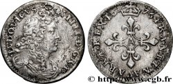LOUIS XIV LE GRAND OU LE ROI SOLEIL Quatre sols à la croix formée de lis 1676 Paris TTB+