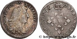 LOUIS XIV LE GRAND OU LE ROI SOLEIL Quatre sols à la croix formée de lis 1675 Paris