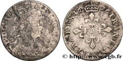 LOUIS XIV LE GRAND OU LE ROI SOLEIL Quatre sols à la croix formée de lis 1676 Paris