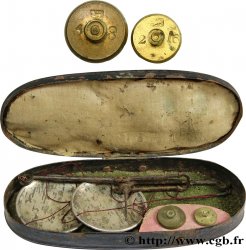 BALANZA Boîte avec trébuchet et 2 poids c. XIXe siècle 