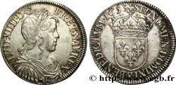 LOUIS XIV LE GRAND OU LE ROI SOLEIL Demi-écu, portrait à la mèche longue 1653 Bourges