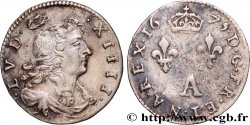 LOUIS XIV LE GRAND OU LE ROI SOLEIL Deux sols aux deux lis sous couronne 1675 Paris TTB+